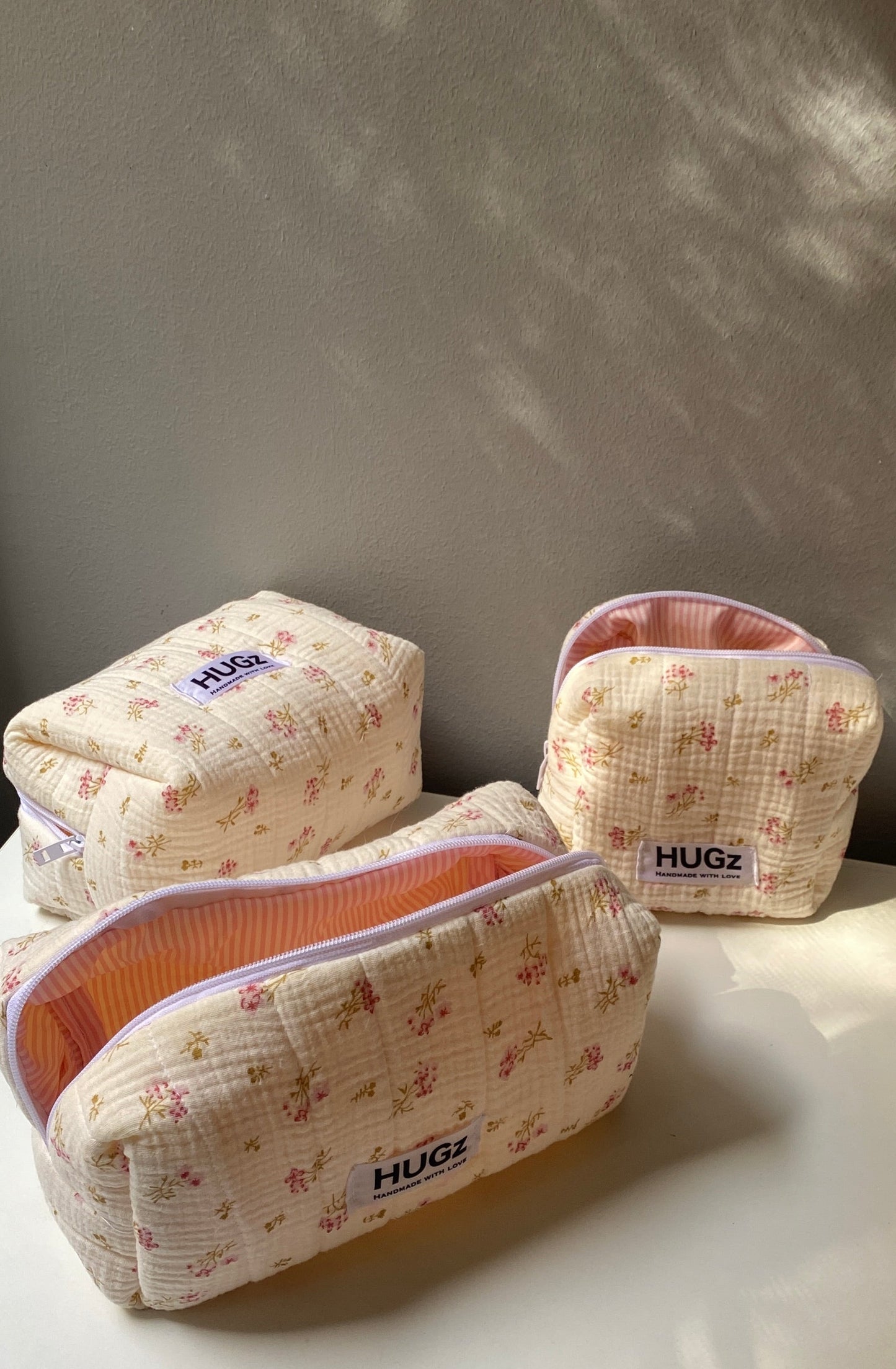 Flory pouch