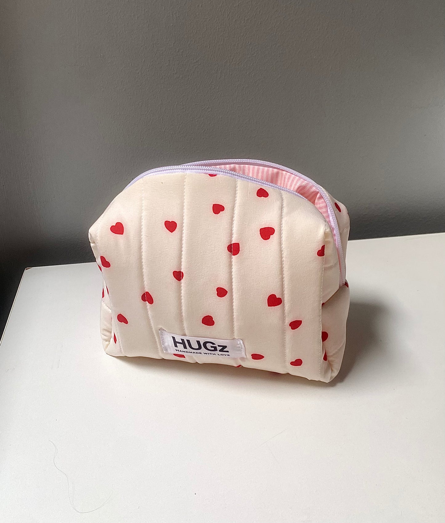 Red heart pouch♥️